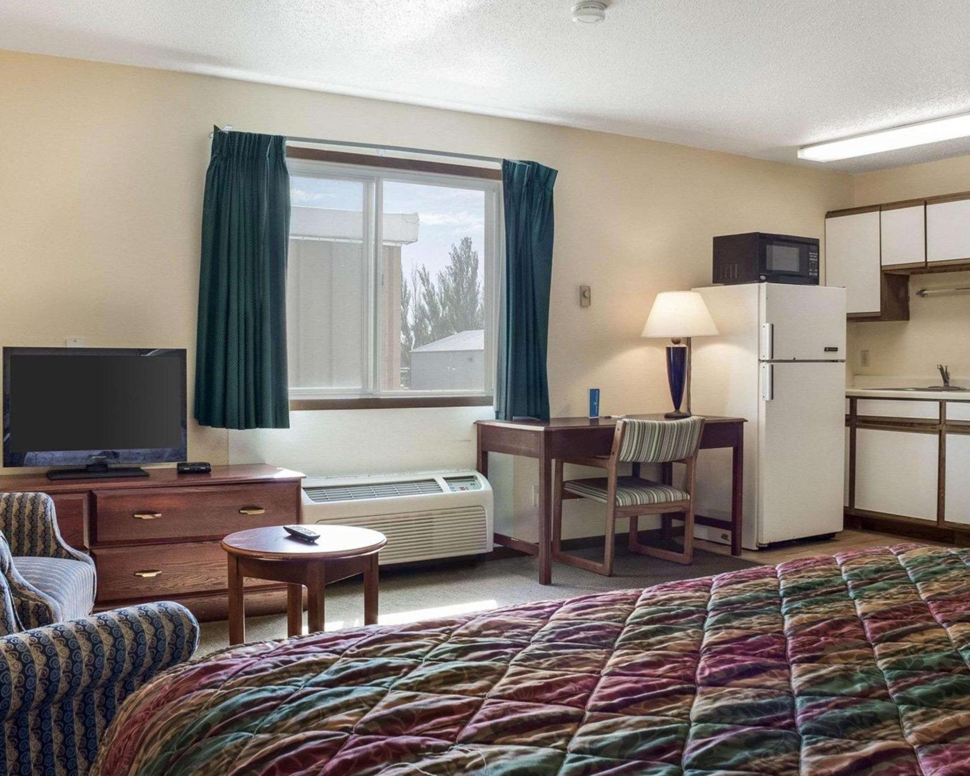 Rodeway Inn West Fargo Esterno foto