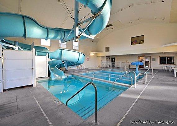Rodeway Inn West Fargo Esterno foto