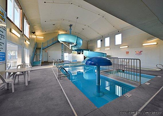 Rodeway Inn West Fargo Esterno foto