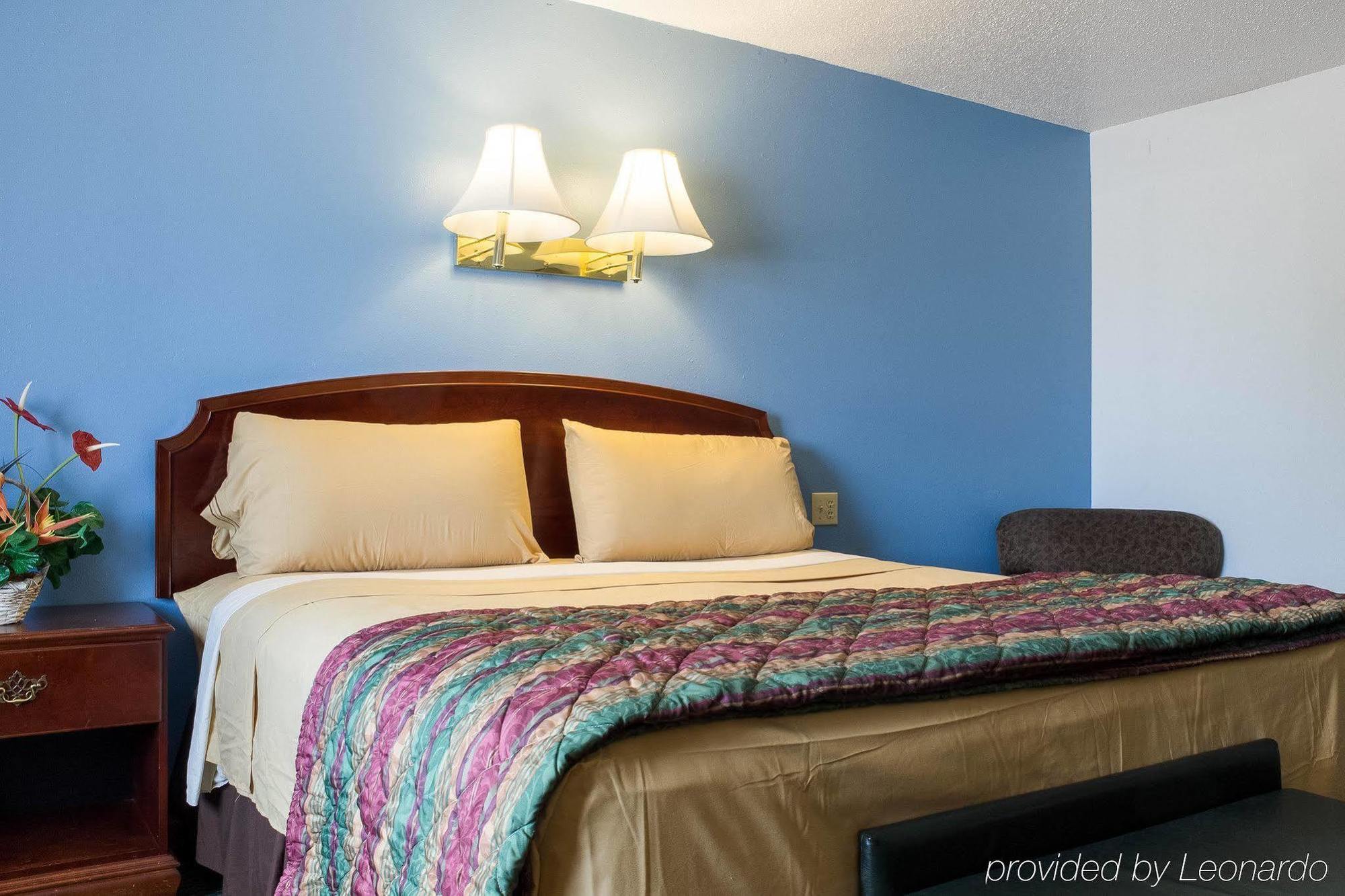 Rodeway Inn West Fargo Esterno foto