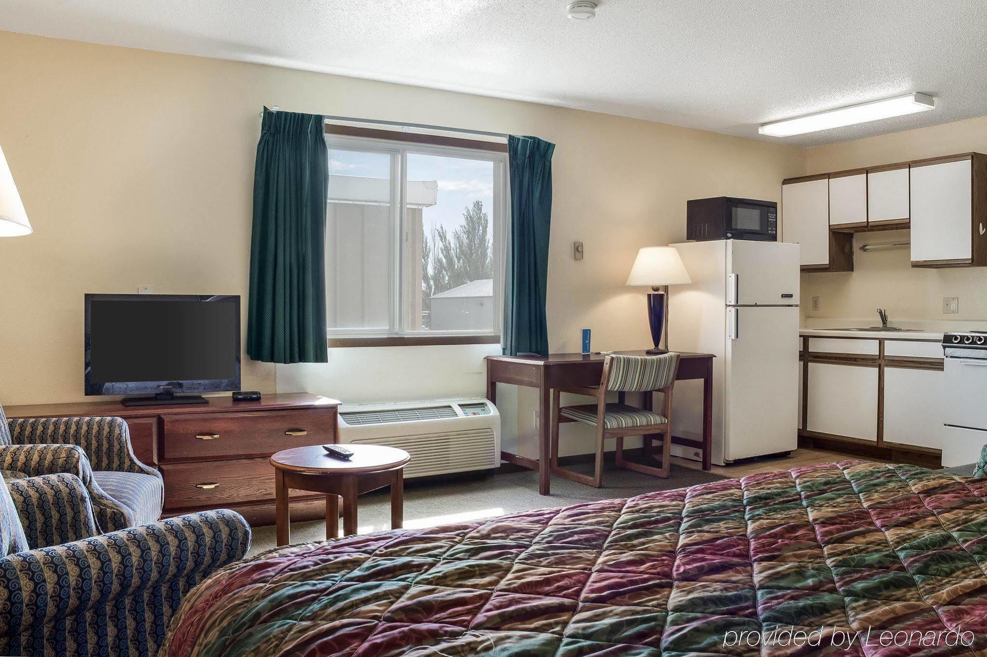Rodeway Inn West Fargo Esterno foto